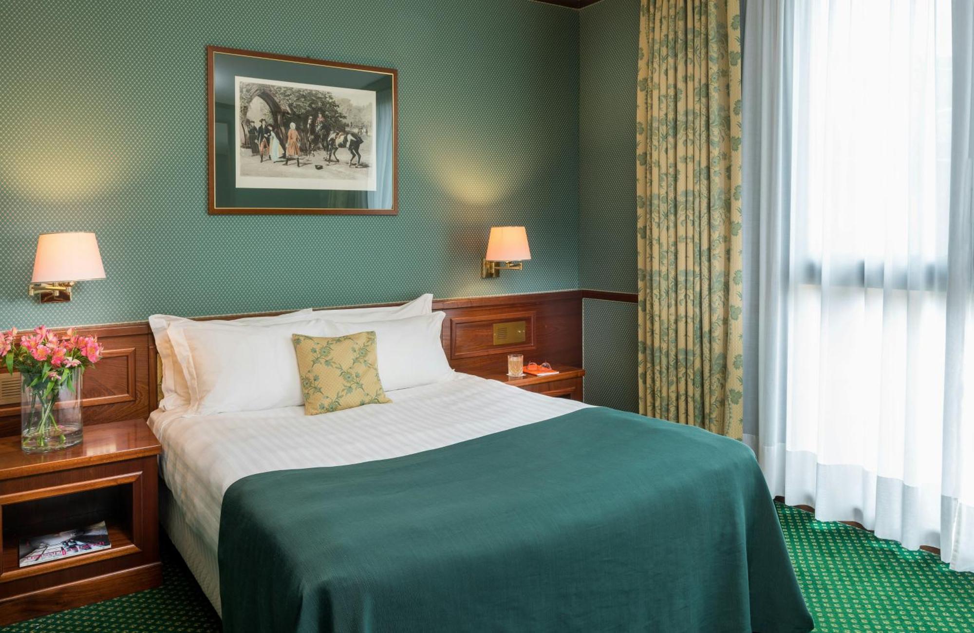 Staying in Moscova: 7 Family-Friendly Milan Hotels Compared