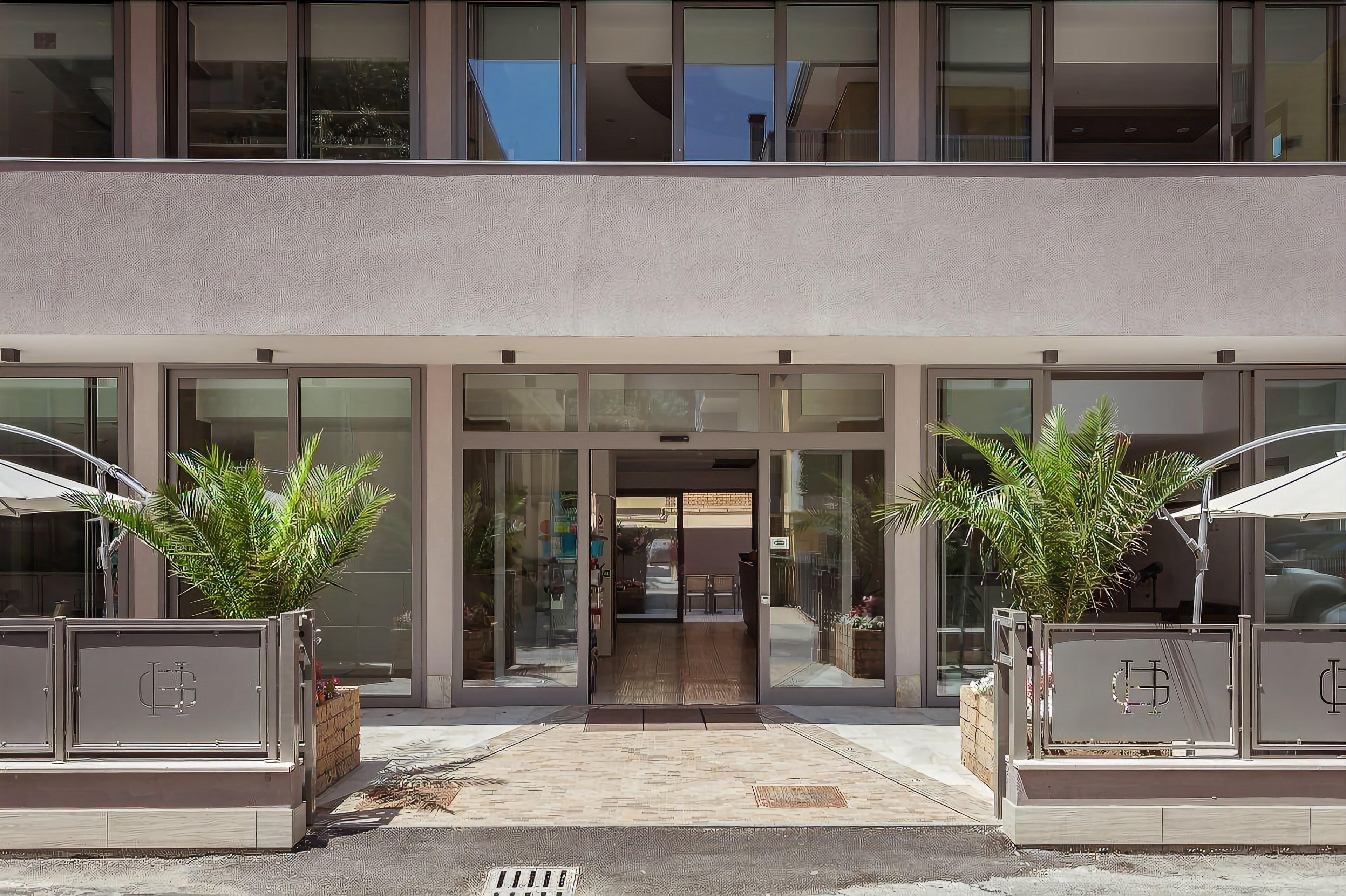 14 Top-Rated Central Hotels in Rimini Marina Centro