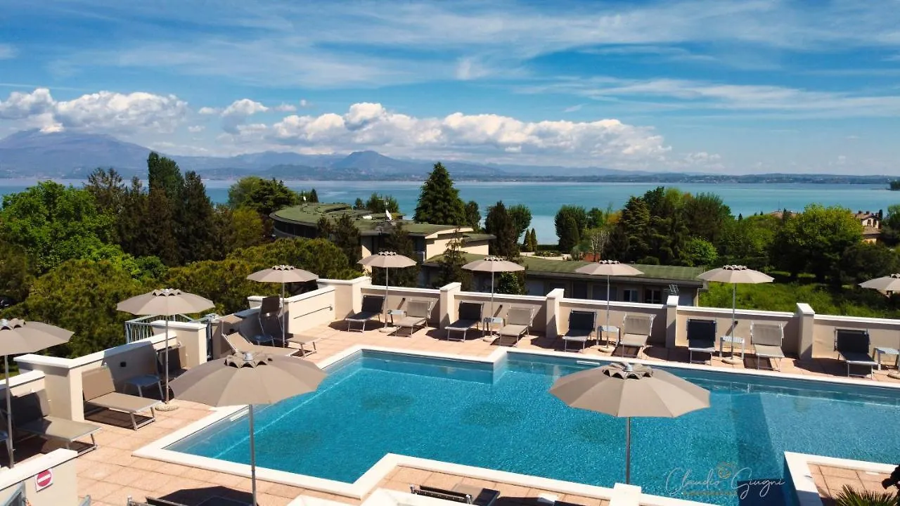 6 Resort Hotels in Colombare di Sirmione That Deliver on Lake Garda