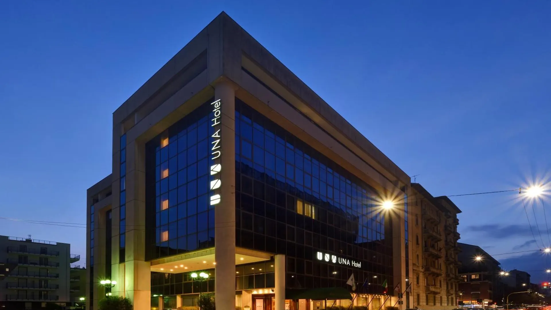 5 UNA Italian Hospitality Hotels Reviewed: Moscova, Milan