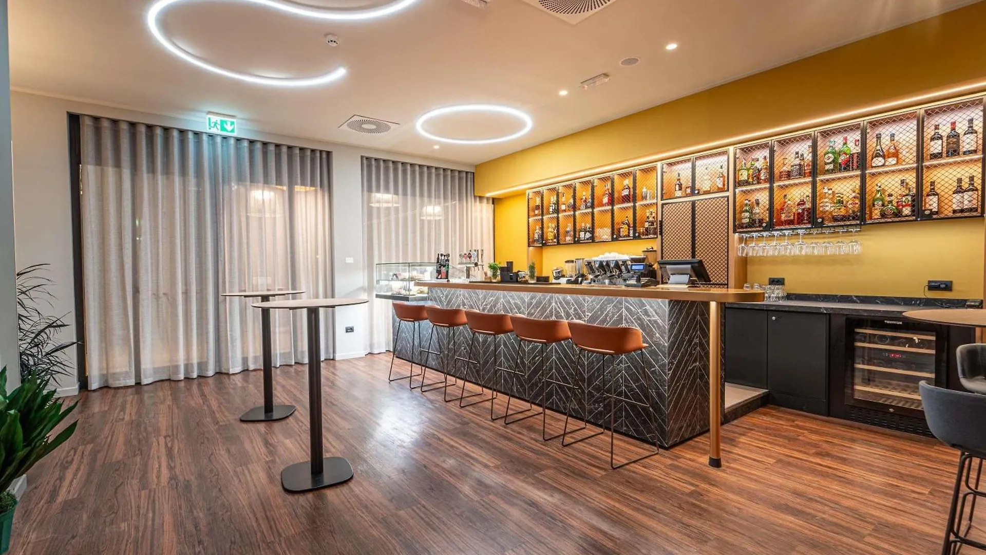 15 Smart Central Hotels In Bologna City Centre Worth Booking