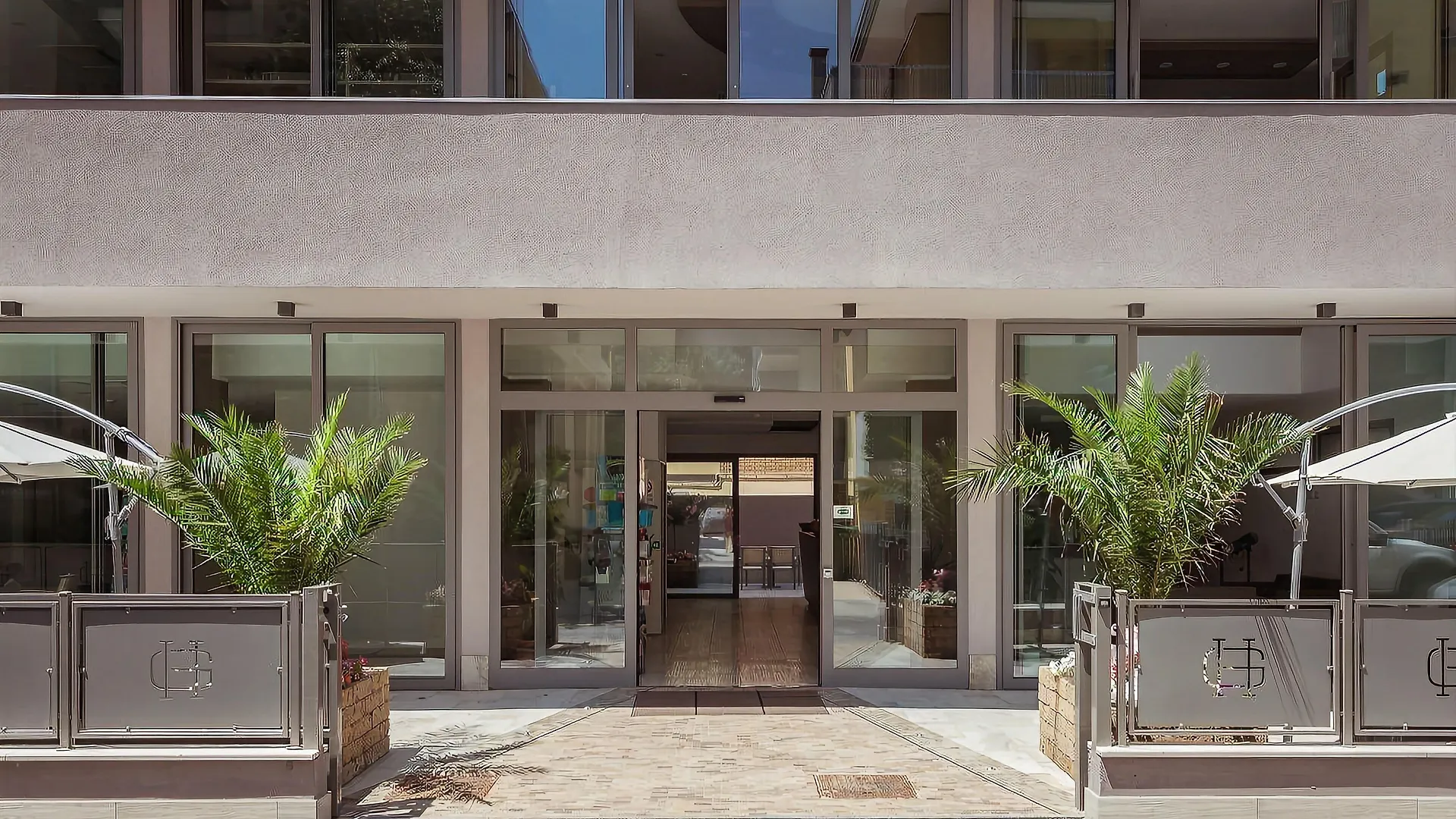 14 Top-Rated Central Hotels in Rimini Marina Centro