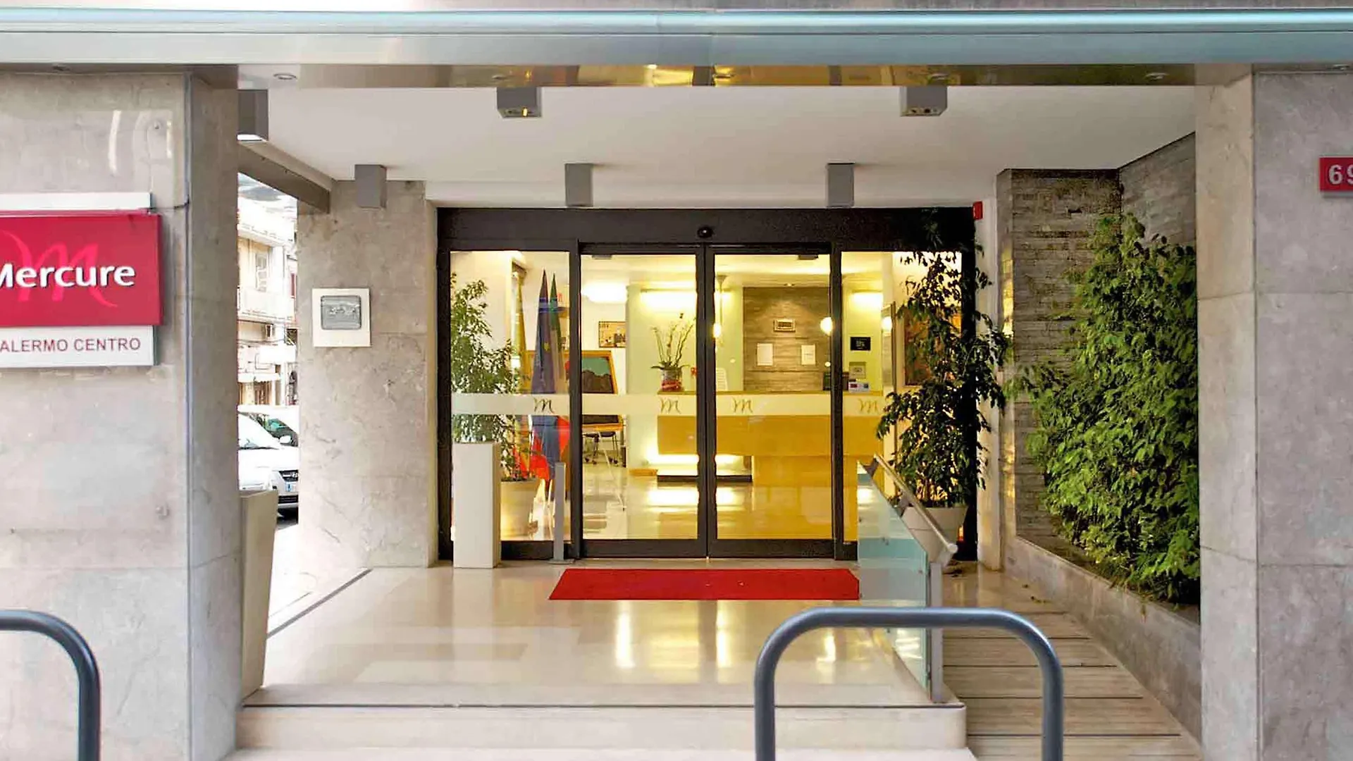 4 Design Hotels in Ruggero Settimo Worth Booking